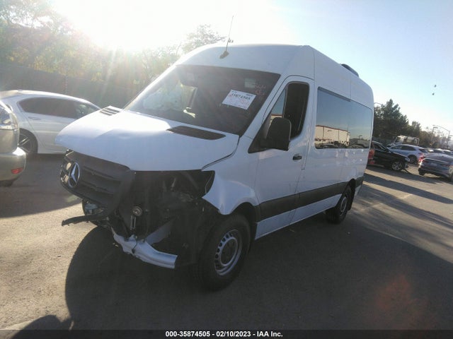 Mercedes-Benz SPRINTER PASSENGER VAN 2019 WDZPF0CD9KP129439 Image 2