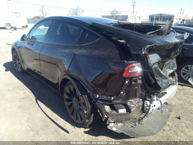 7SAYGDEF4NF336197 Tesla Model Y