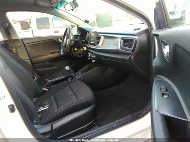 3KPA25AB2KE209021 KIA Rio 5-door S