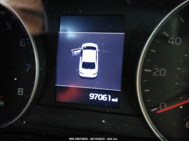 3KPA25AB2KE209021 KIA Rio 5-door S
