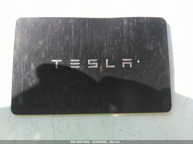 Tesla Model Y Long Range 2021 5YJYGDEE3MF209184 Image 3