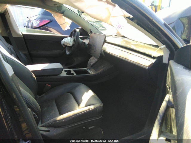 Tesla Model Y Long Range 2021 5YJYGDEE3MF209184 Image 6