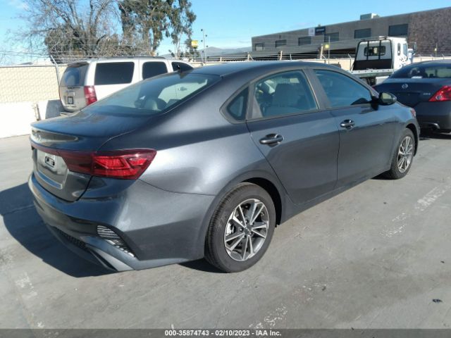 3KPF24AD4NE491295 KIA Forte Lxs