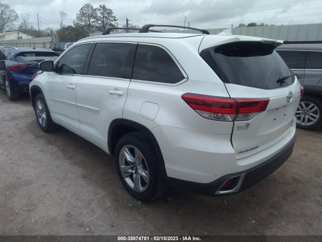 2017 Toyota Highlander, VIN: 5TDYZRFH5HS232421