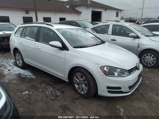2017 Volkswagen Golf, VIN: 3VWU17AUXHM533875