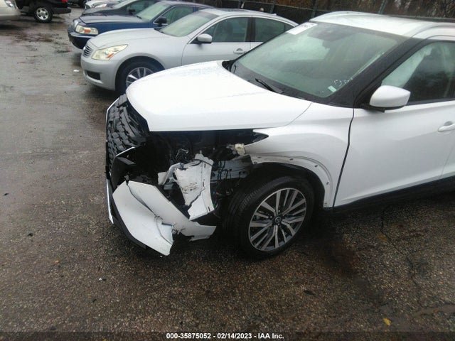 2021 NISSAN KICKS SV VIN: 3N1CP5CVXML500806