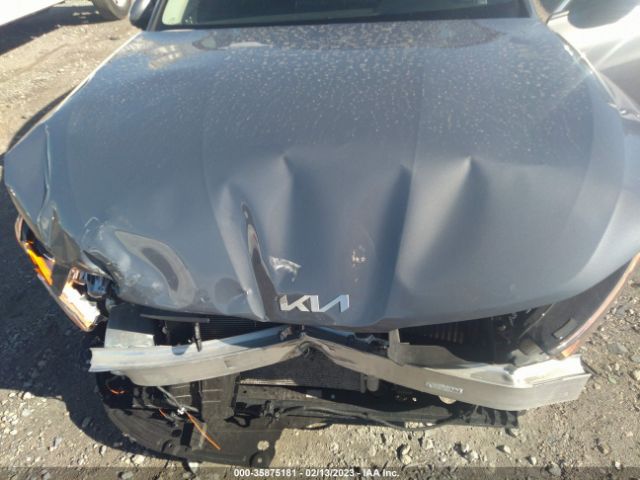 5XXG14J2XNG117562 KIA K5 LXS