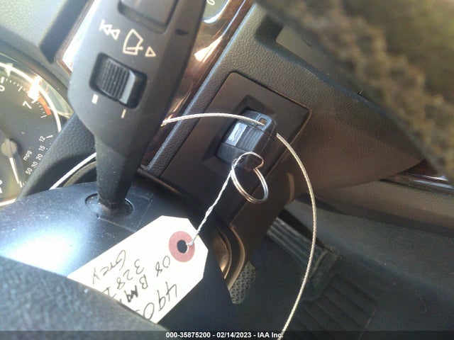 BMW 3 Series 328i 2008 WBAVA37588NL58819 Image 3