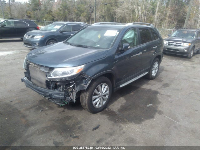 KIA Sorento Lx V6 2015 5XYKT4A73FG559175 Image 2