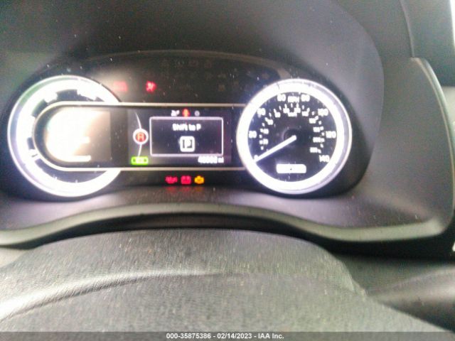 KNDCC3LC9K5276033 KIA NIRO EX