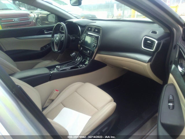 2017 NISSAN MAXIMA SL VIN: 1N4AA6AP6HC372619