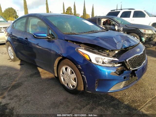 2018 Kia Forte, VIN: 3KPFK4A71JE221803