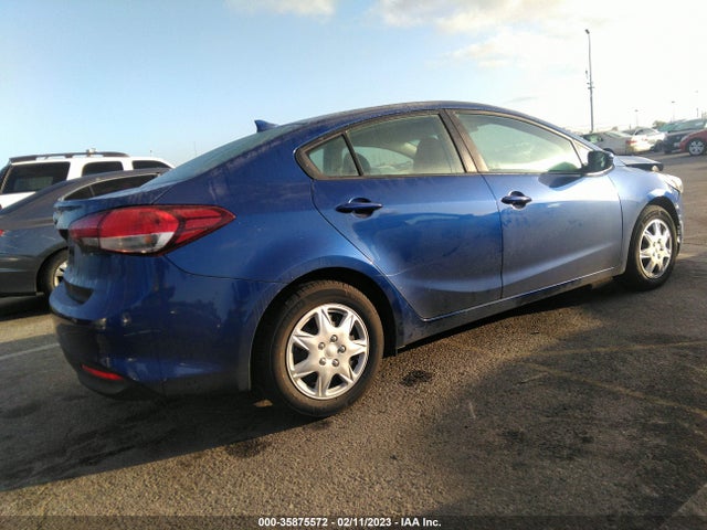2018 Kia Forte, VIN: 3KPFK4A71JE221803