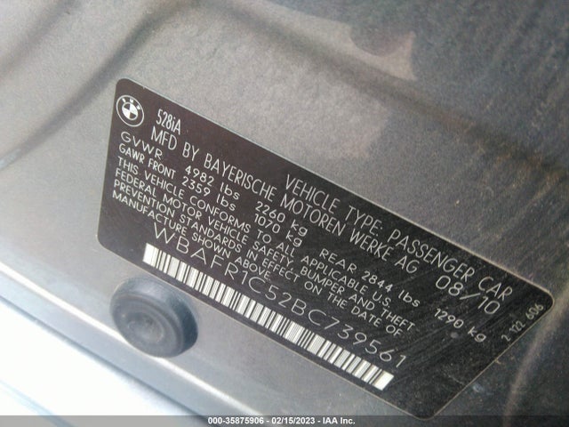BMW 5 Series 528i 2011 WBAFR1C52BC739561 Image 9