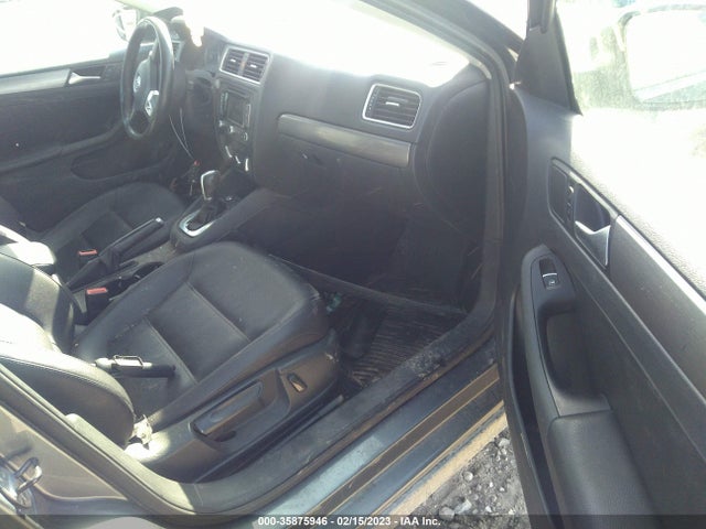 3VWLL7AJ6DM445122 Volkswagen Jetta Sedan Tdi W/premium/nav