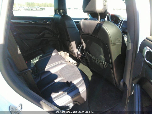 2017 PORSCHE CAYENNE WP1AA2A29HKA86131 Photo 7