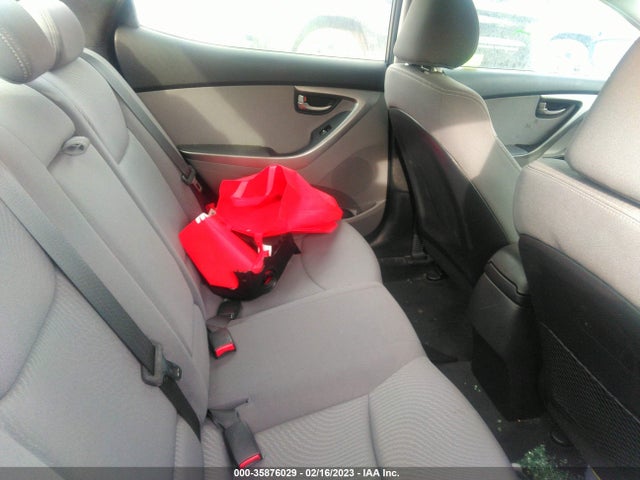 2016 Hyundai Elantra, VIN: KMHDH4AE0GU589142