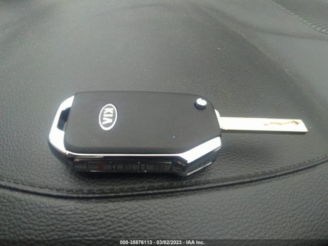 3KPF24AD0ME388440 KIA Forte Lxs