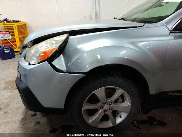 4S4BRCCC3D3301416 Subaru Outback 2.5i Premium