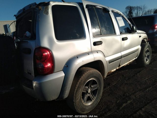 1J4GL38K44W101858 Jeep Liberty Renegade