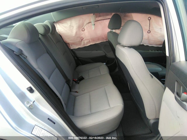 2018 HYUNDAI ELANTRA SEL VIN: 5NPD84LF2JH305831