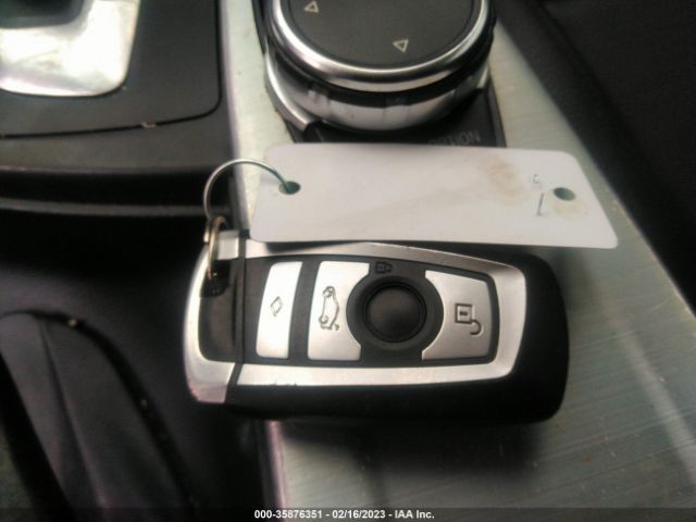 WBA3B1G54FNT64431 BMW 3 Series 320i