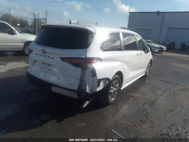 2021 Toyota Sienna, VIN: 5TDKRKECXMS036844