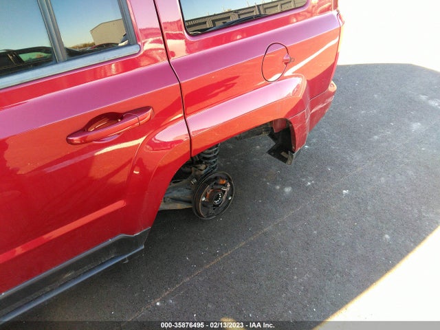 1C4NJPFA8ED624947 Jeep Patriot Latitude