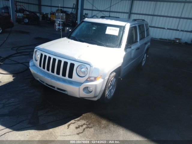 1J4NT1GBXAD638674 Jeep Patriot Sport