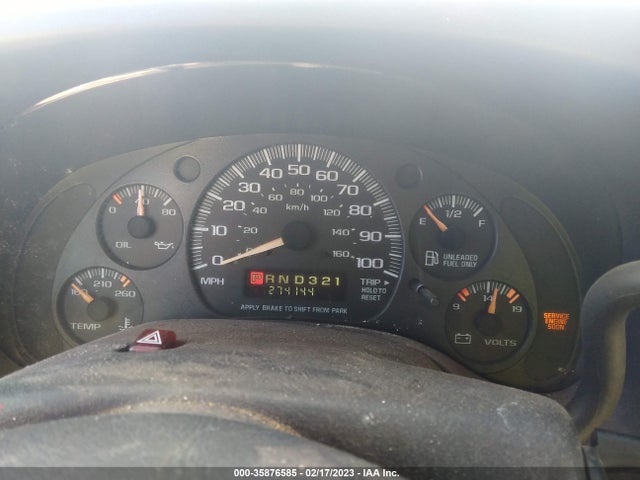 2001 CHEVROLET EXPRESS CARGO VAN VIN: 1GCEG15W011243744