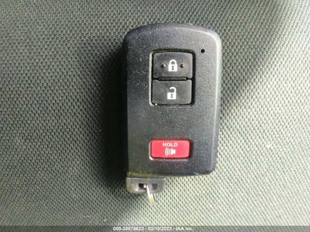 2018 Toyota Prius, VIN: JTDKDTB33J1613523