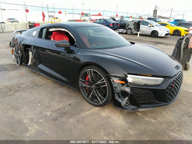 2020 Audi R8, VIN: WUAKBAFX6L7900560