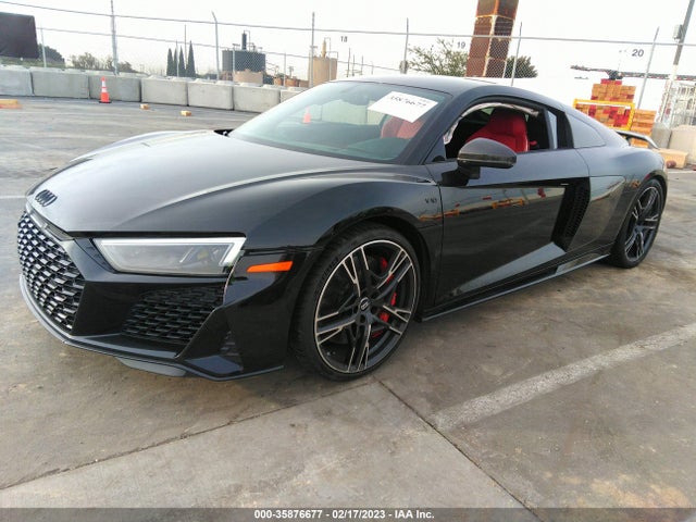 2020 Audi R8, VIN: WUAKBAFX6L7900560