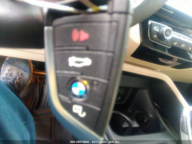 2021 BMW X1, VIN: WBXJG7C08M5U34957