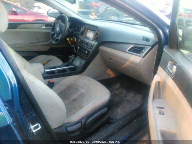Продажа на аукционе авто 2016 Hyundai Sonata 2.4l Se, vin: 5NPE24AF6GH306515, номер лота: 35876776