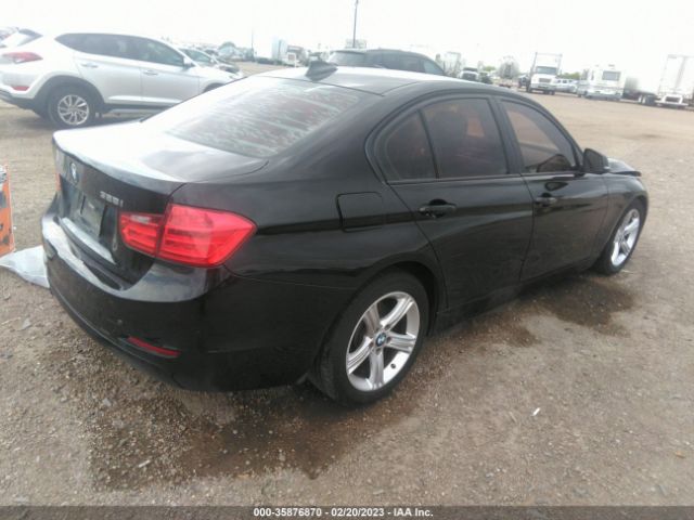 WBA3C1C52FK119664 BMW 3 Series 328i