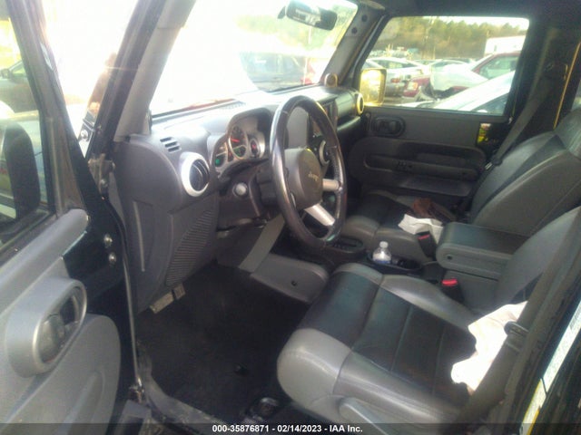 2010 JEEP WRANGLER UNLIMITED SAHARA VIN: 1J4HA5H11AL156729