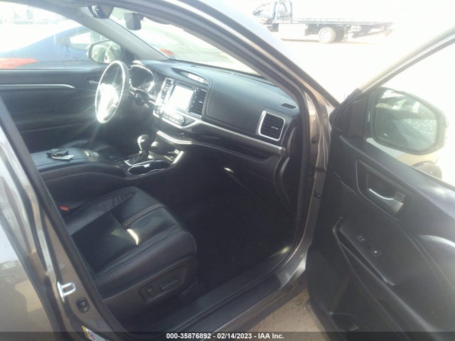 Toyota Highlander Xle/se 2017 5TDJZRFH1HS359068 Image 7