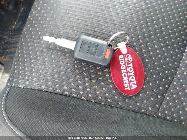 JA4AP3AUXGZ065313 Mitsubishi Outlander Sport 2.0 Es
