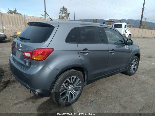 JA4AP3AUXGZ065313 Mitsubishi Outlander Sport 2.0 Es