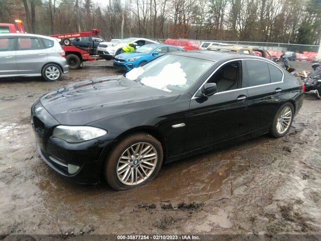 BMW 5 Series 528i 2011 WBAFR1C58BC741170 Image 2