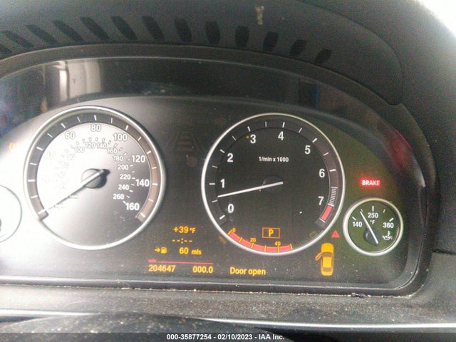 BMW 5 Series 528i 2011 WBAFR1C58BC741170 Image 8
