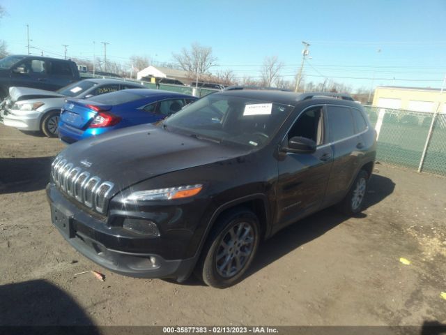 1C4PJLCB2HW541392 Jeep Cherokee Latitude