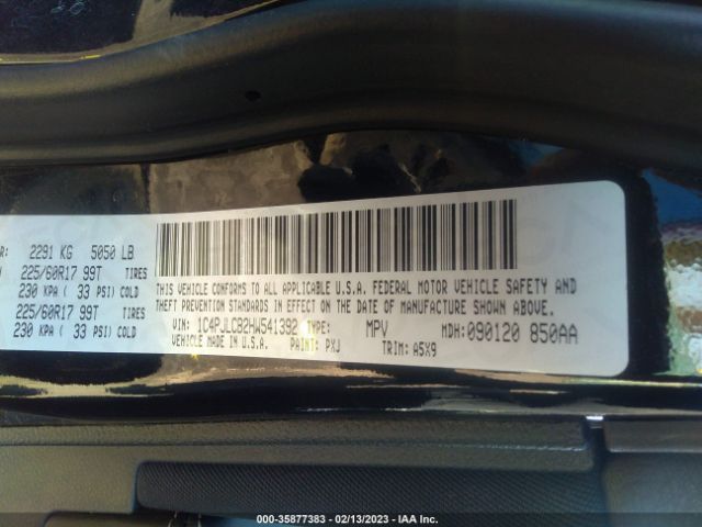 1C4PJLCB2HW541392 Jeep Cherokee Latitude