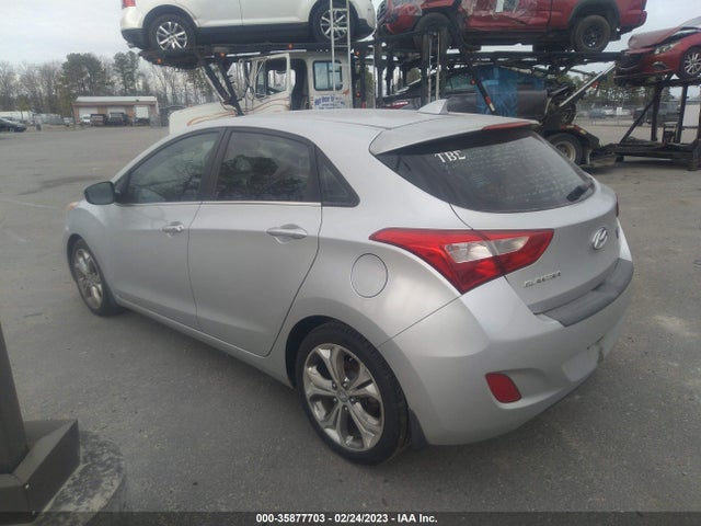 2013 HYUNDAI ELANTRA GT VIN: KMHD35LE5DU082475