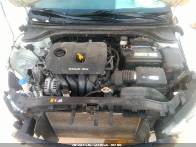 Hyundai ELANTRA SE 2017 KMHD74LF7HU428815 Image 10