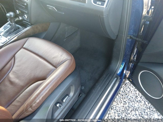 WA1CMBFP9EA020339 Audi Q5 Premium Plus