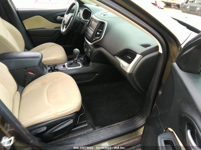 2015 JEEP CHEROKEE LATITUDE VIN: 1C4PJMCB4FW690941