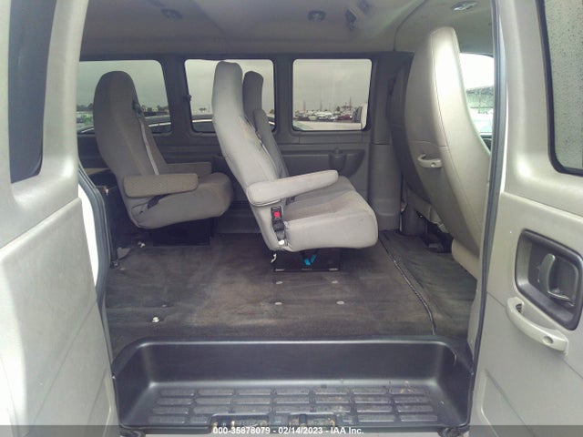 2015 Chevrolet Express, VIN: 1GBWGRFFXF1173117