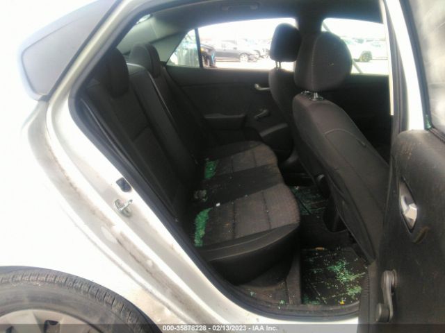 3KPA24AB6JE074067 KIA RIO LX